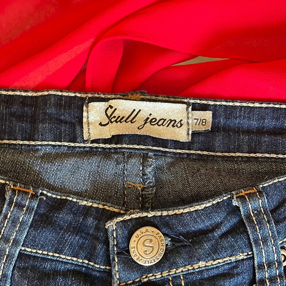 Skull jeans